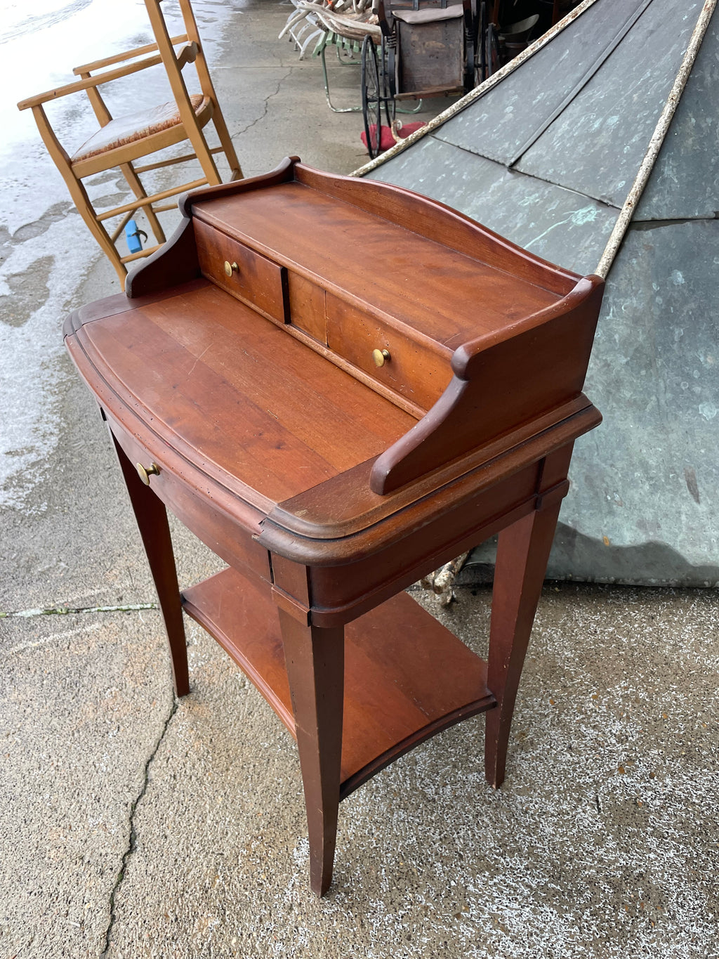 Petit meuble bureau secrétaire écritoire en merisier Louis Philippe