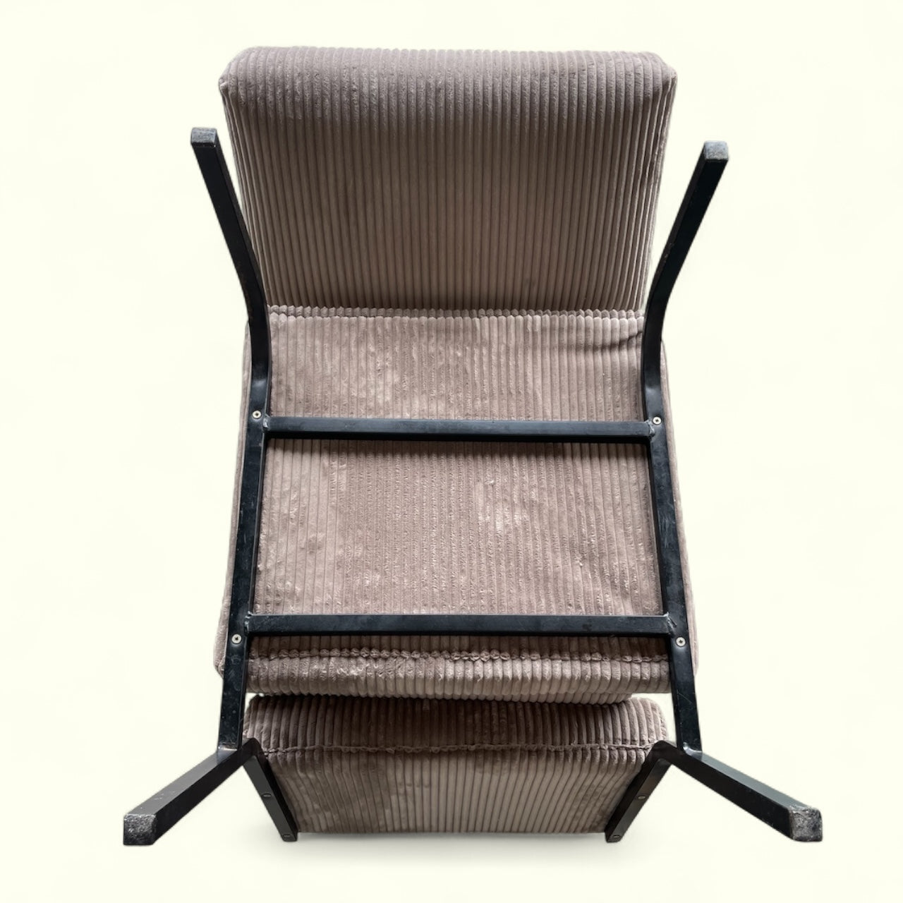 Paire de fauteuils / chauffeuses dans le goût de Pierre Guariche