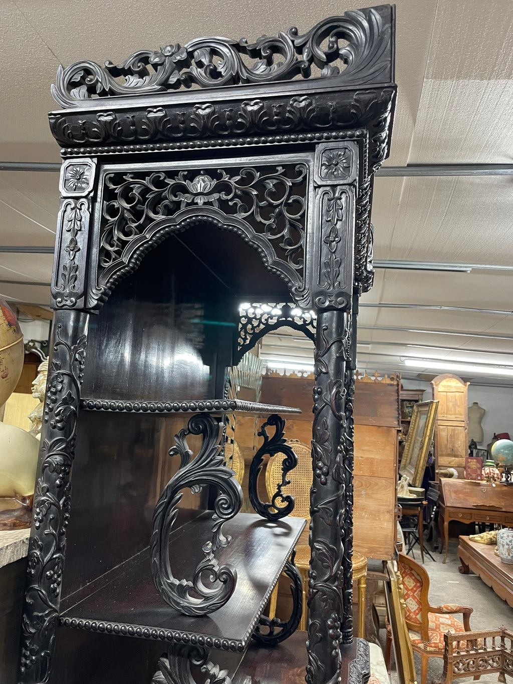 Meuble indochinois en bois exotique fin 19ème