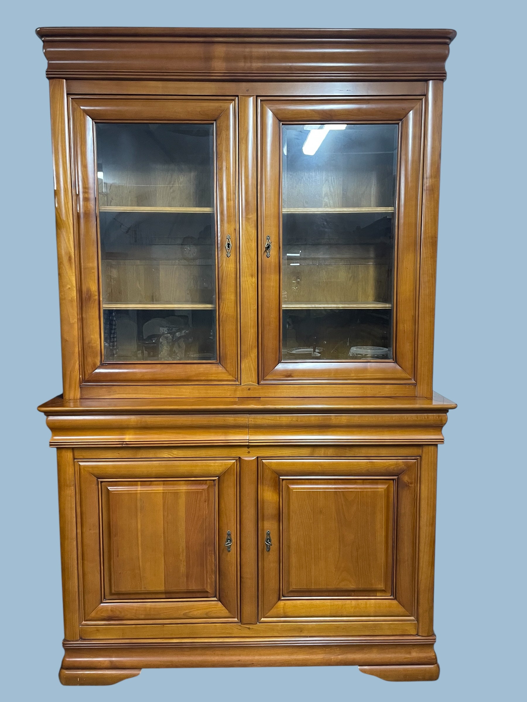 Buffet deux corps Louis Philippe en Merisier