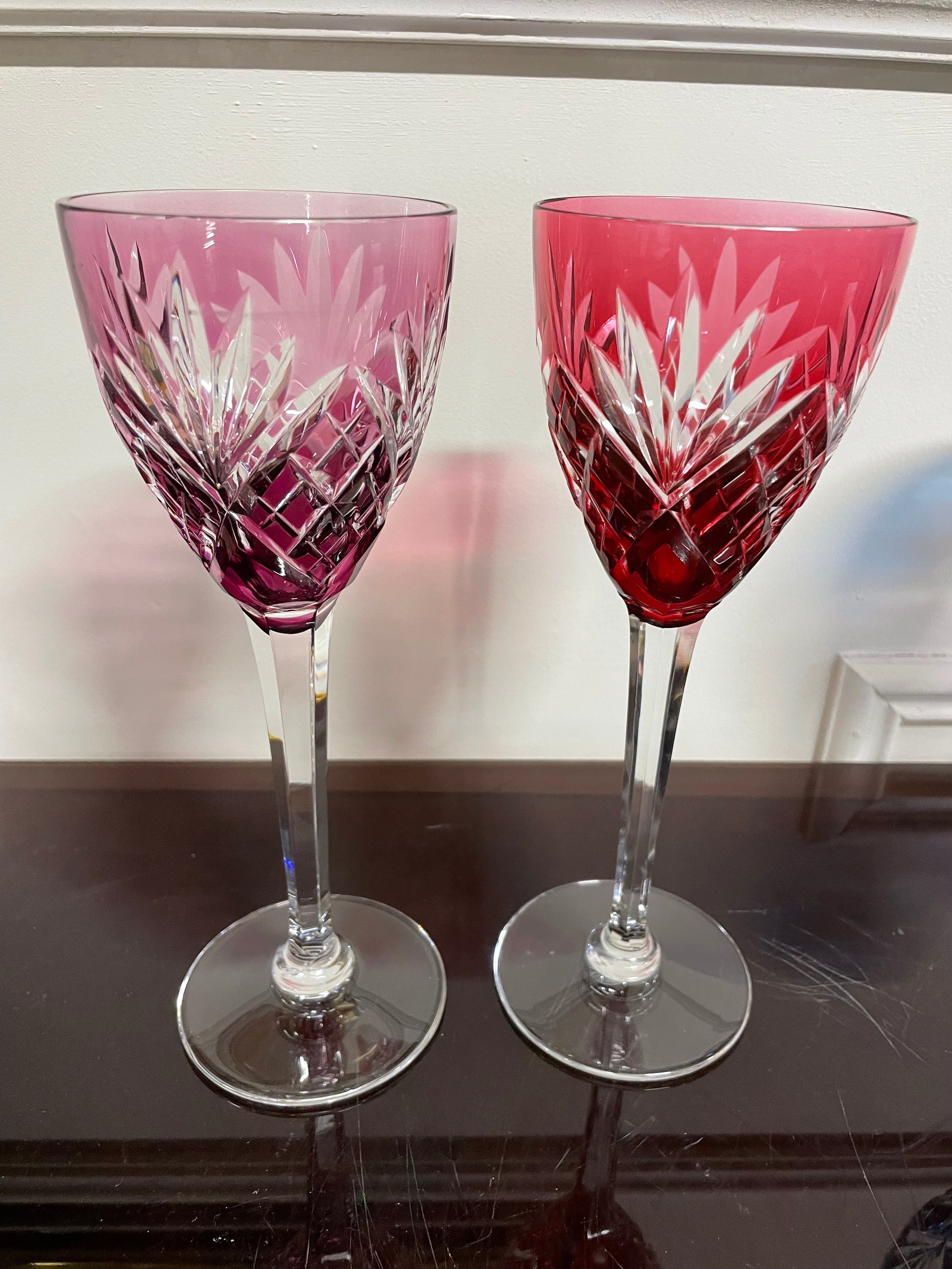 6 VERRES ROEMERS EN CRISTAL DE COULEUR SAINT LOUIS MODÈLE CHANTILLY H: 21,5