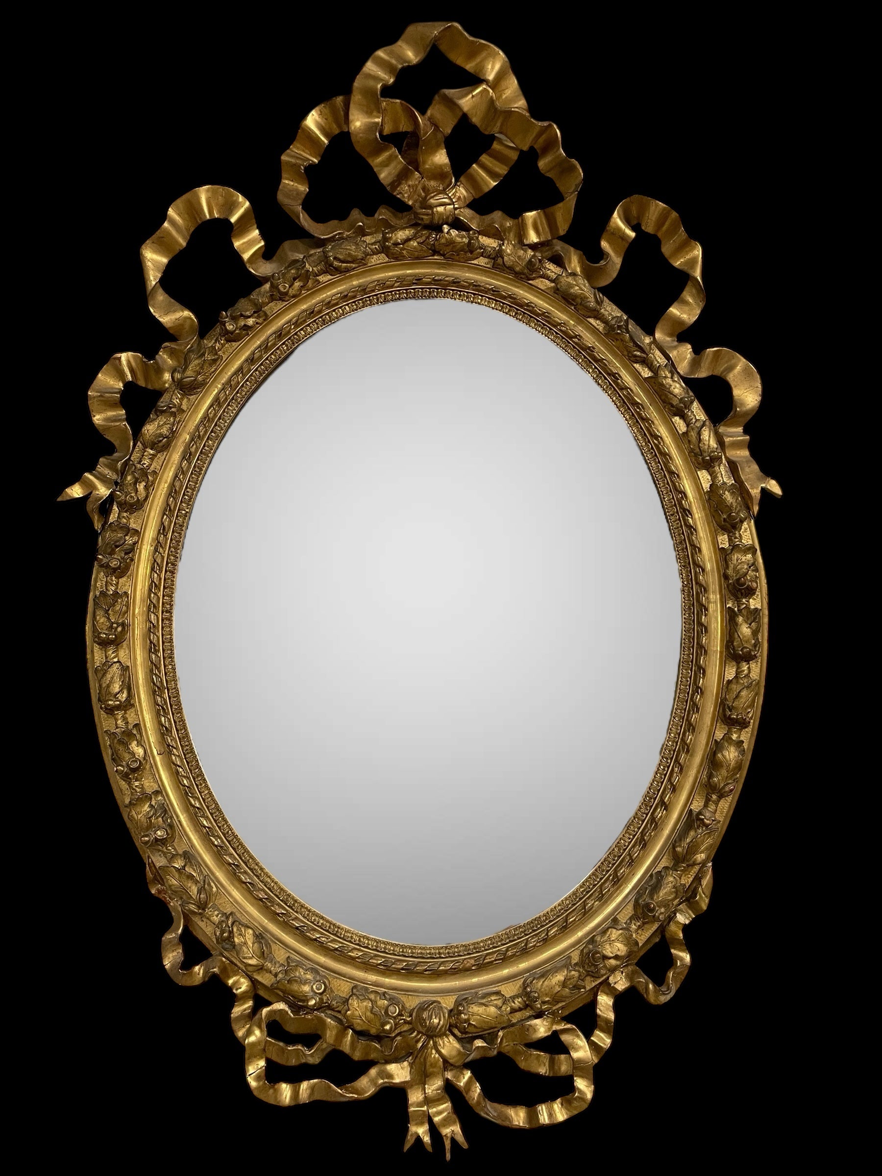 Miroir oval de style Louis XVI époque Napoléon III
