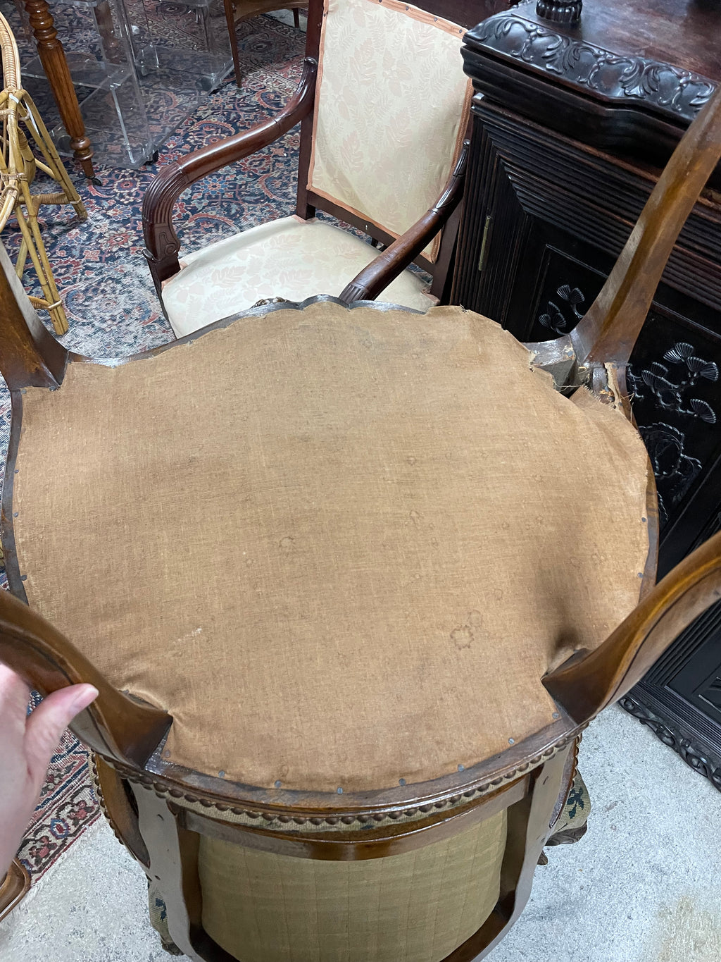 Paire de fauteuils en hêtre de style Louis XV époque 19ème