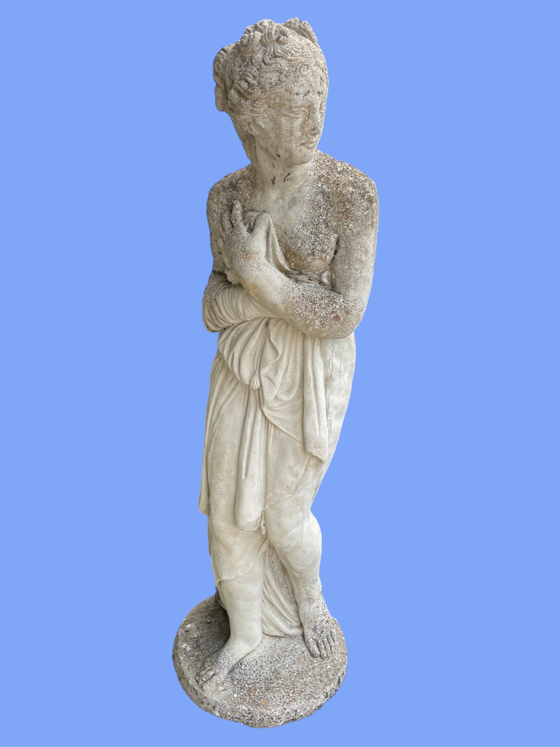 Grande statue de jardin en pierre reconstituée femme à l’antique
