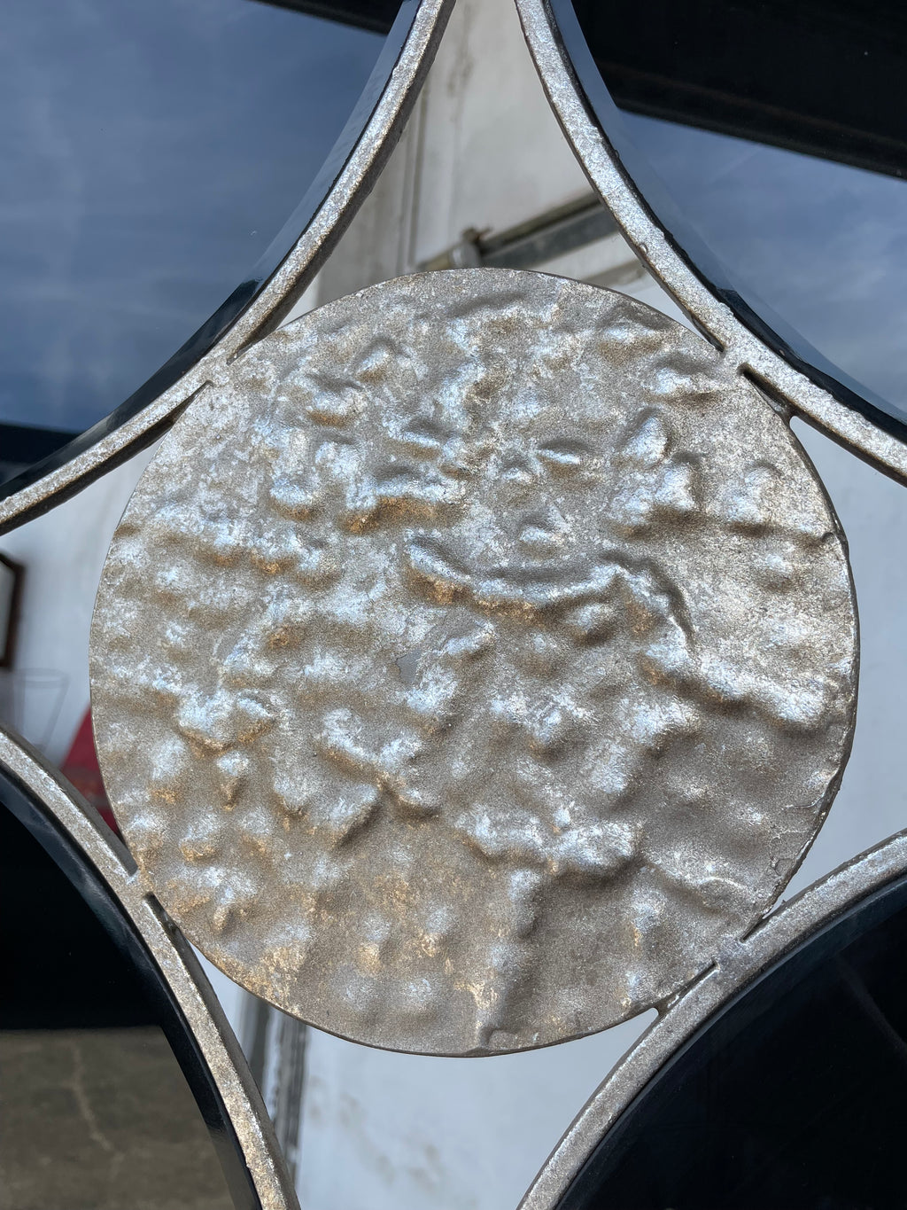 Grand paravent en verre et métal vers 1980