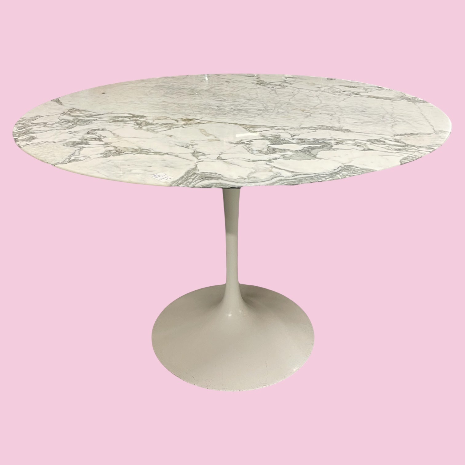 Table Knoll Eero Saarinen Modèle Tulipe En Marbre 107 Cm