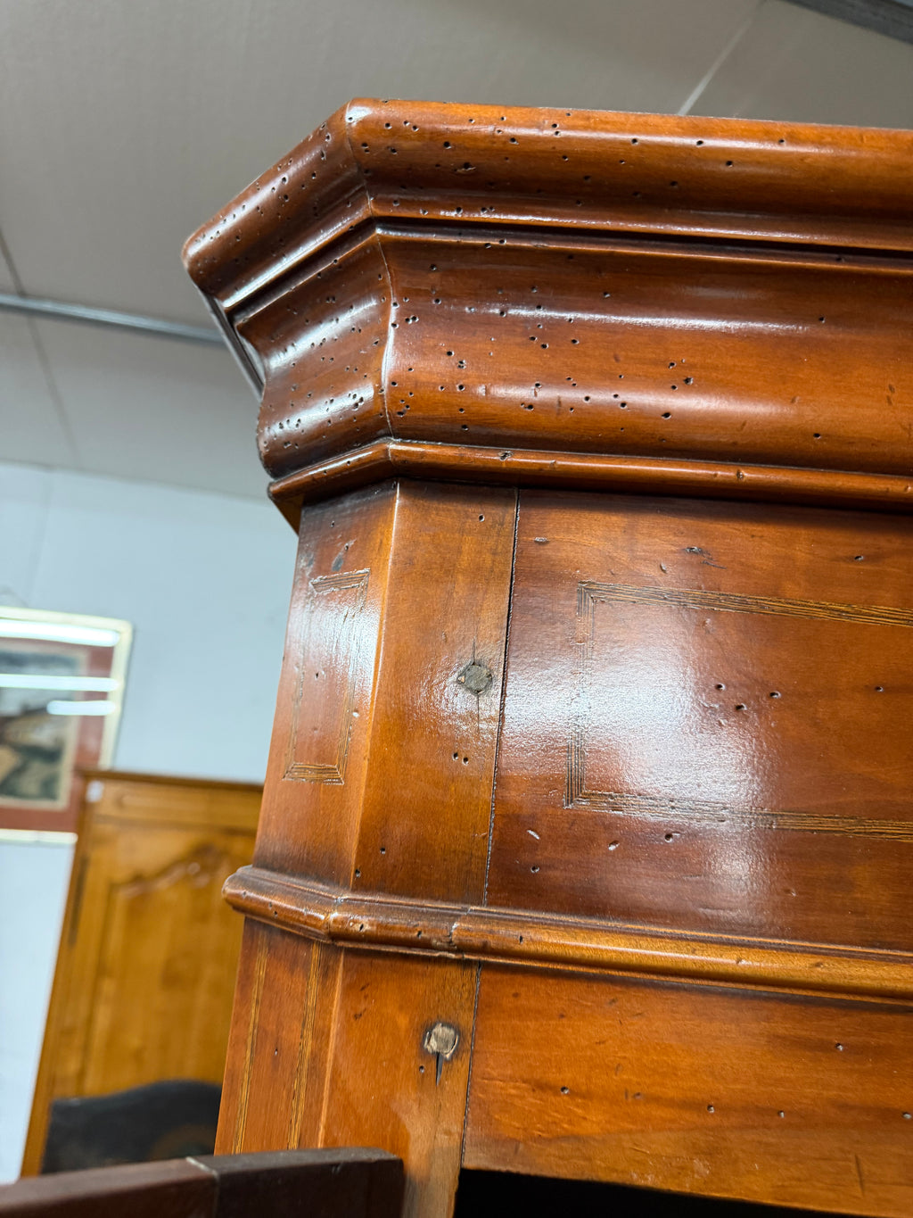 Armoire en merisier