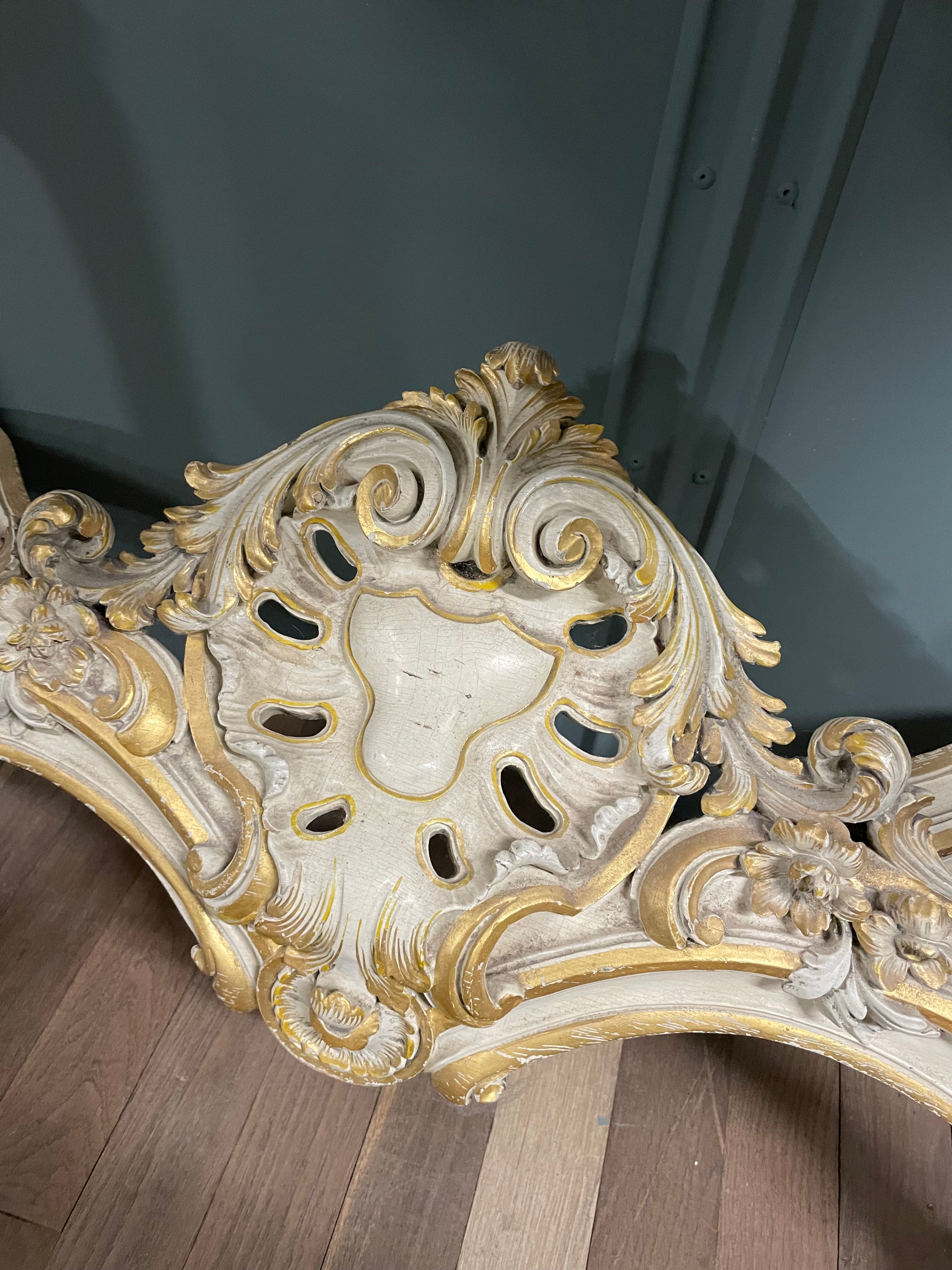 Console De Style Louis XV En Bois Laqué Et Doré époque 1900