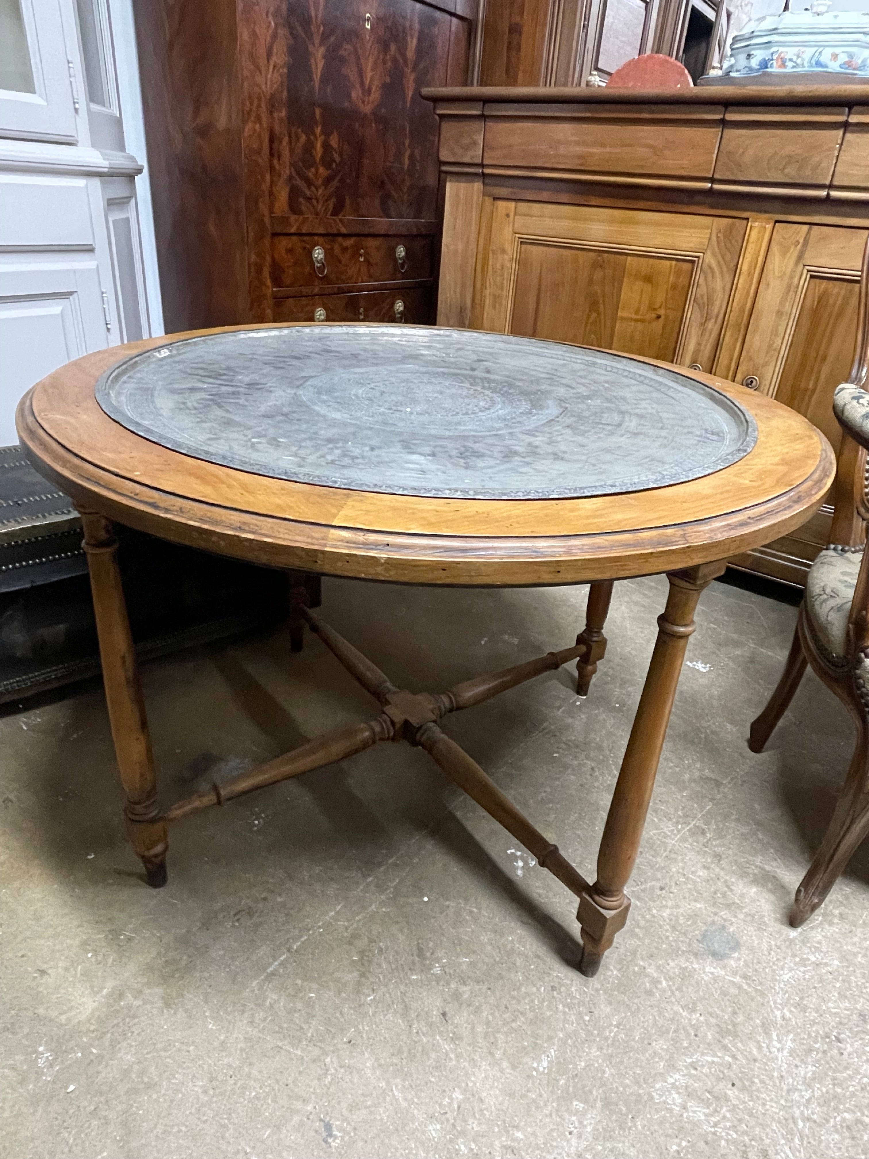 Table basse orientaliste ethnique