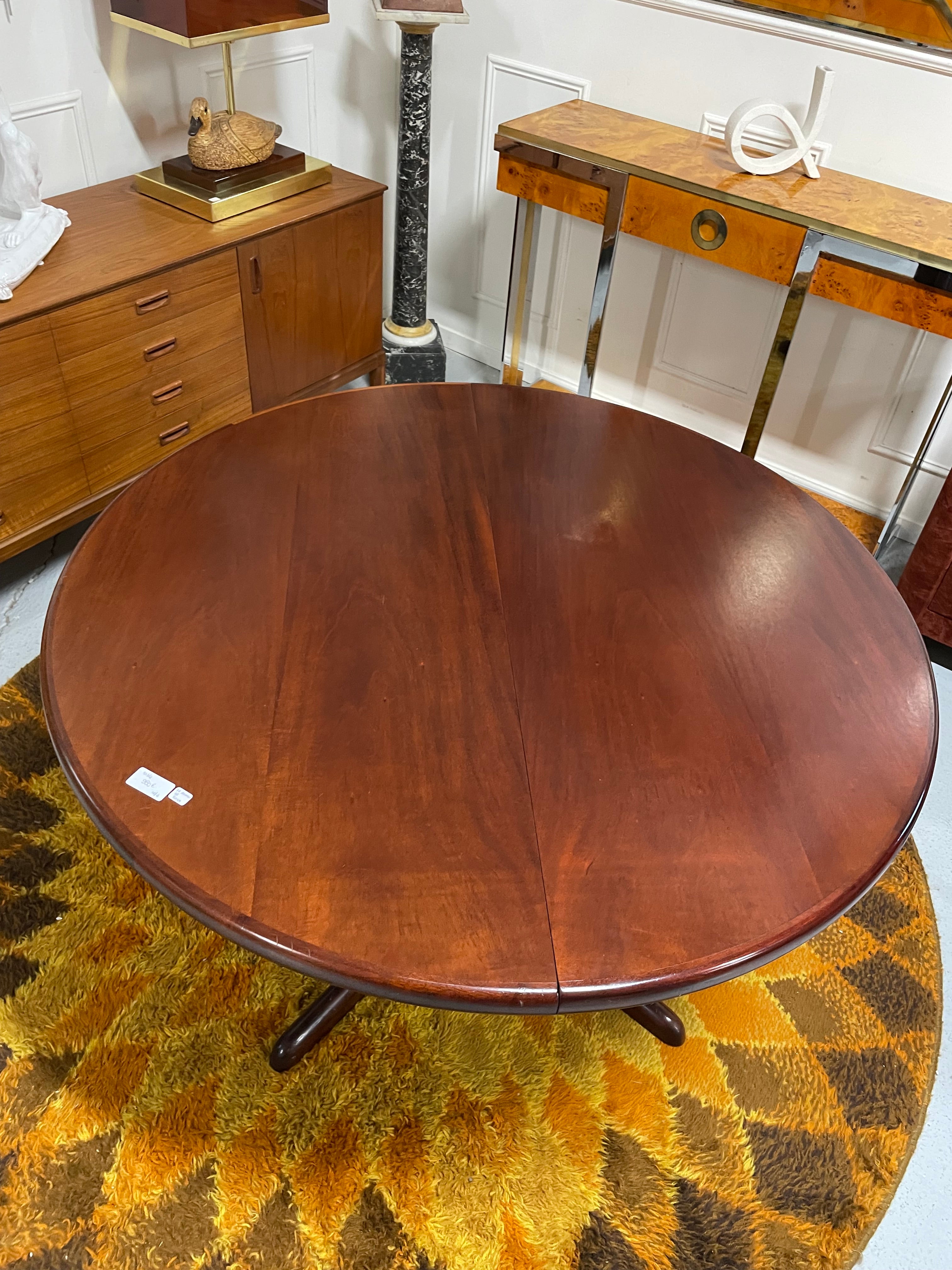 Table ronde scandinave en teck 120 cm