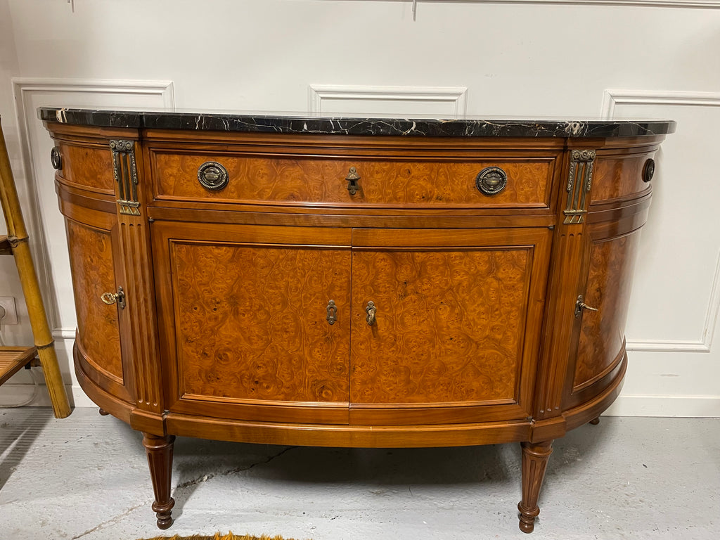 Buffet demi-lune de style Louis XVI
