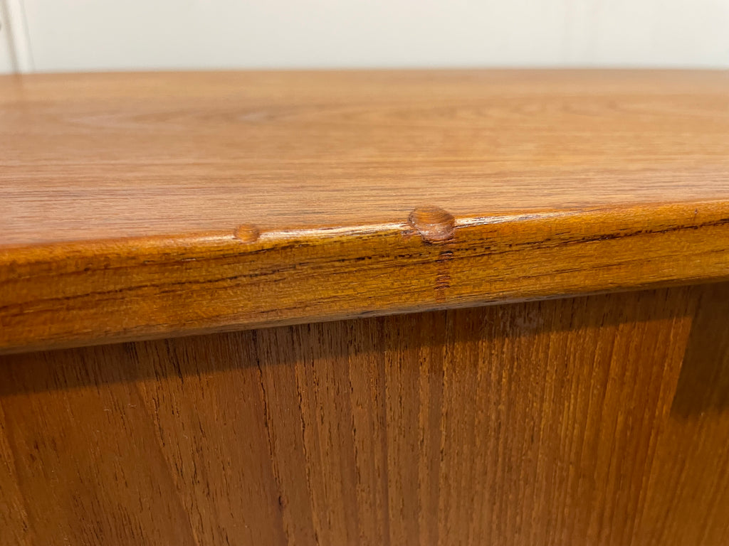 RESERVE - Enfilade Scandinave Par Nils Jonsson pour Troeds