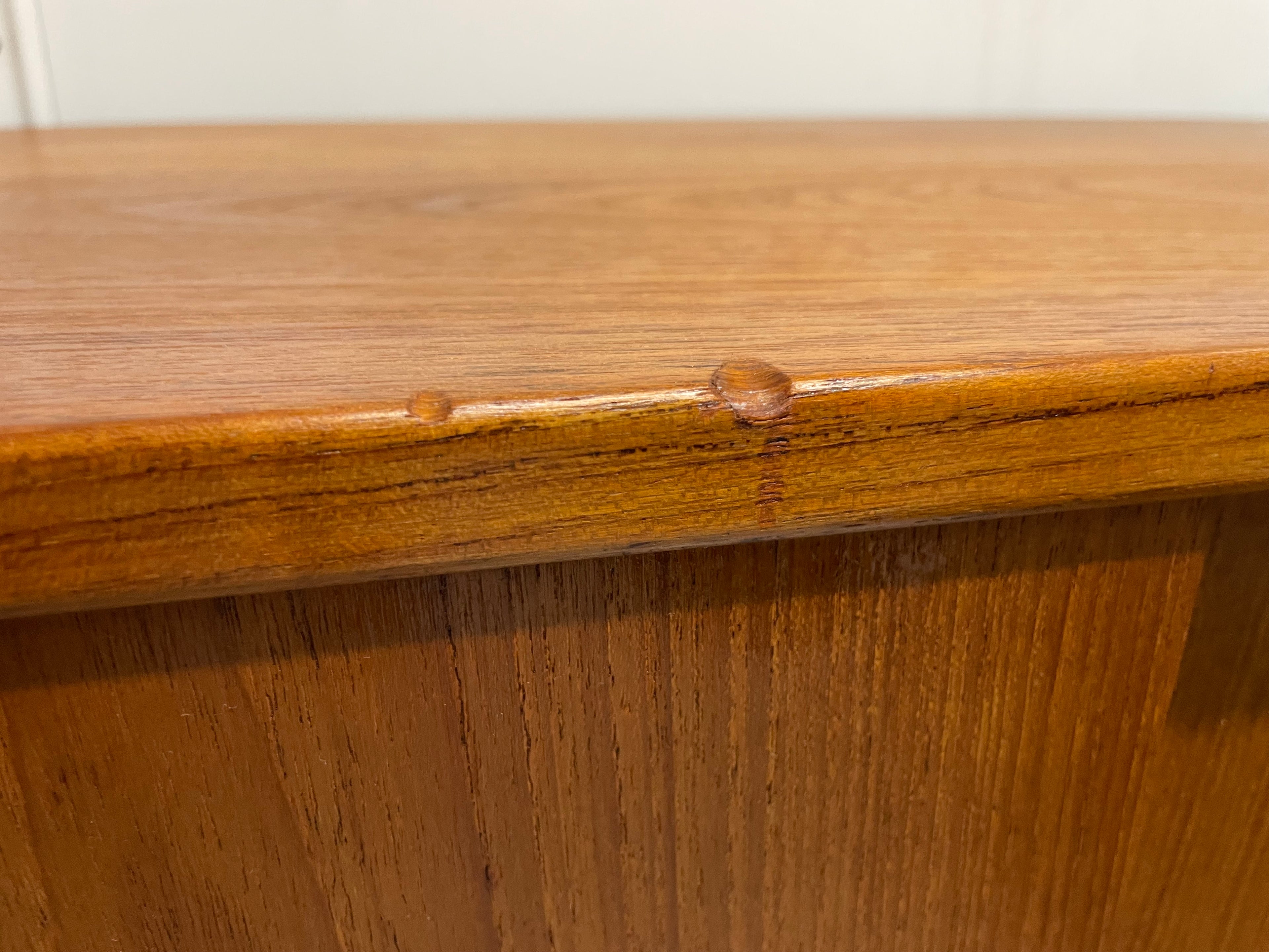 RESERVE - Enfilade Scandinave Par Nils Jonsson pour Troeds