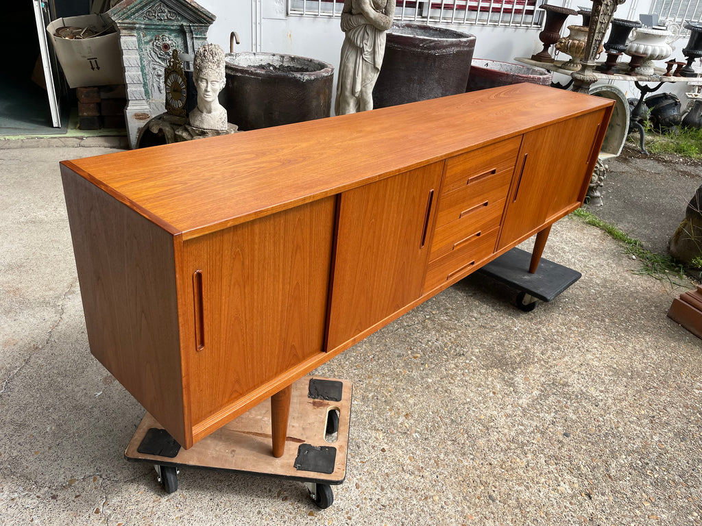 Enfilade Scandinave Par Nils Jonsson pour Troeds