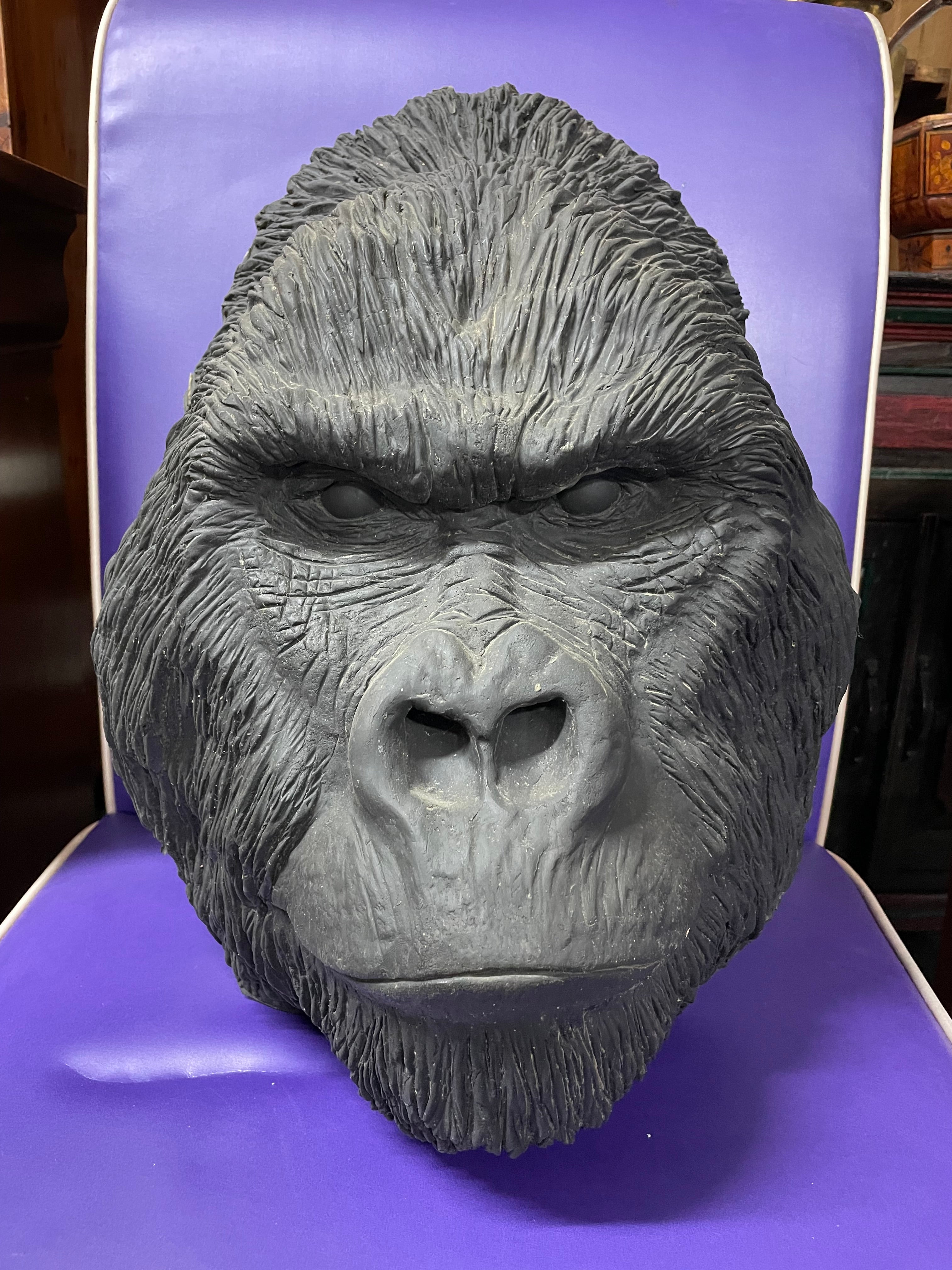 Tête de singe en mousse Décoration murale