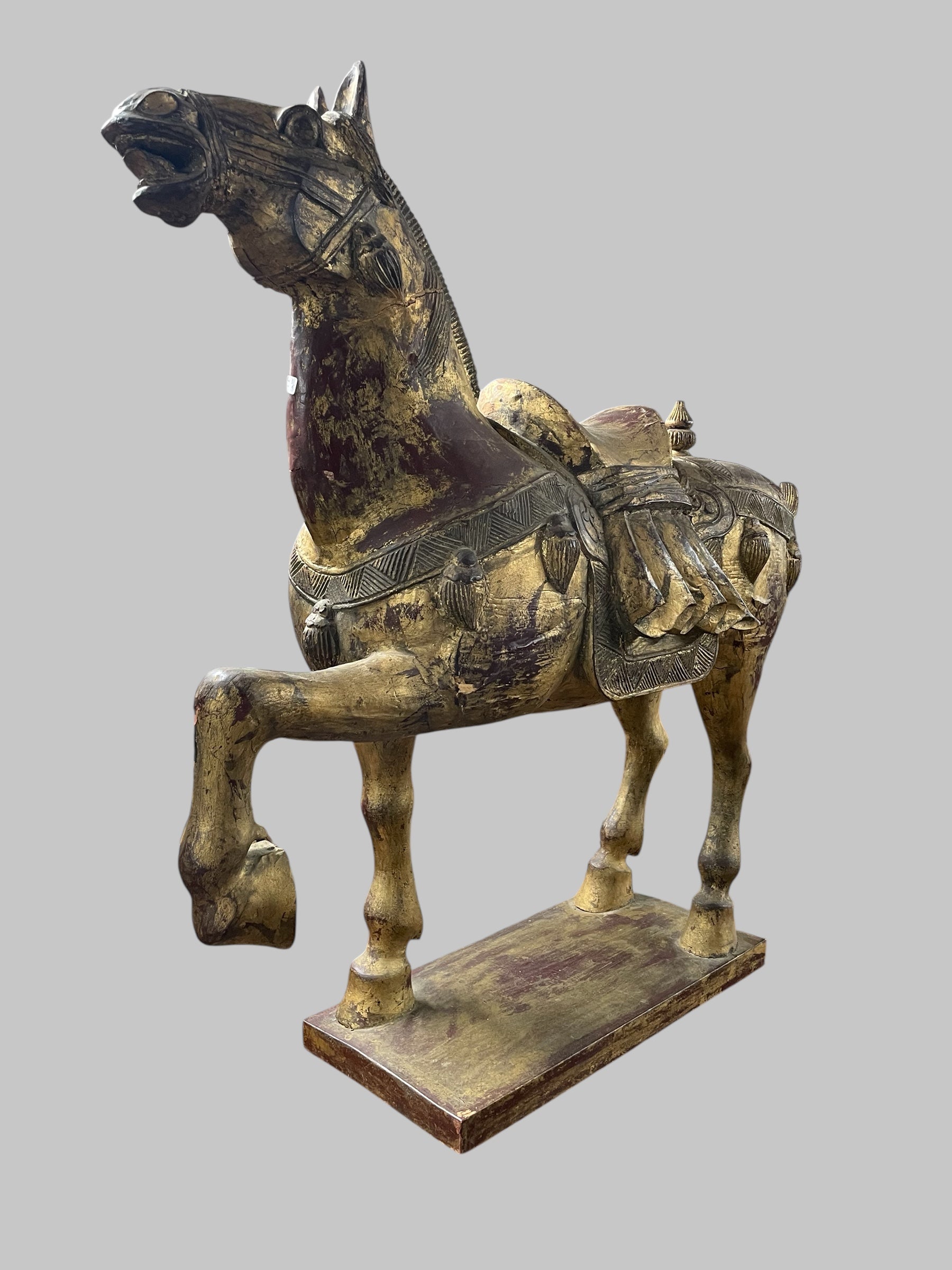 Sculpture Cheval Asiatique Bois doré