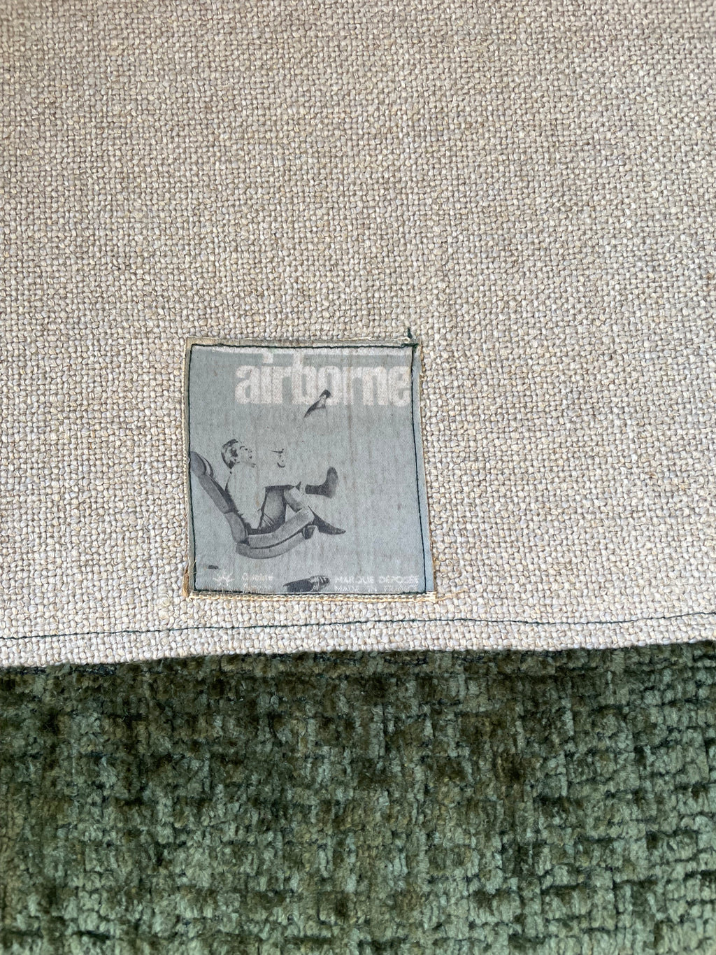 MICHEL CADESTIN - FAUTEUIL KARATÉ ÉDITION AIRBORNE CIRCA 1970