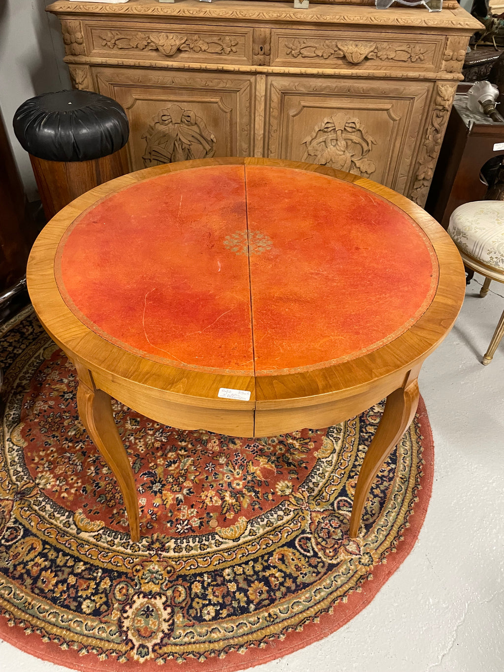 Table style Louis XV et deux allonges