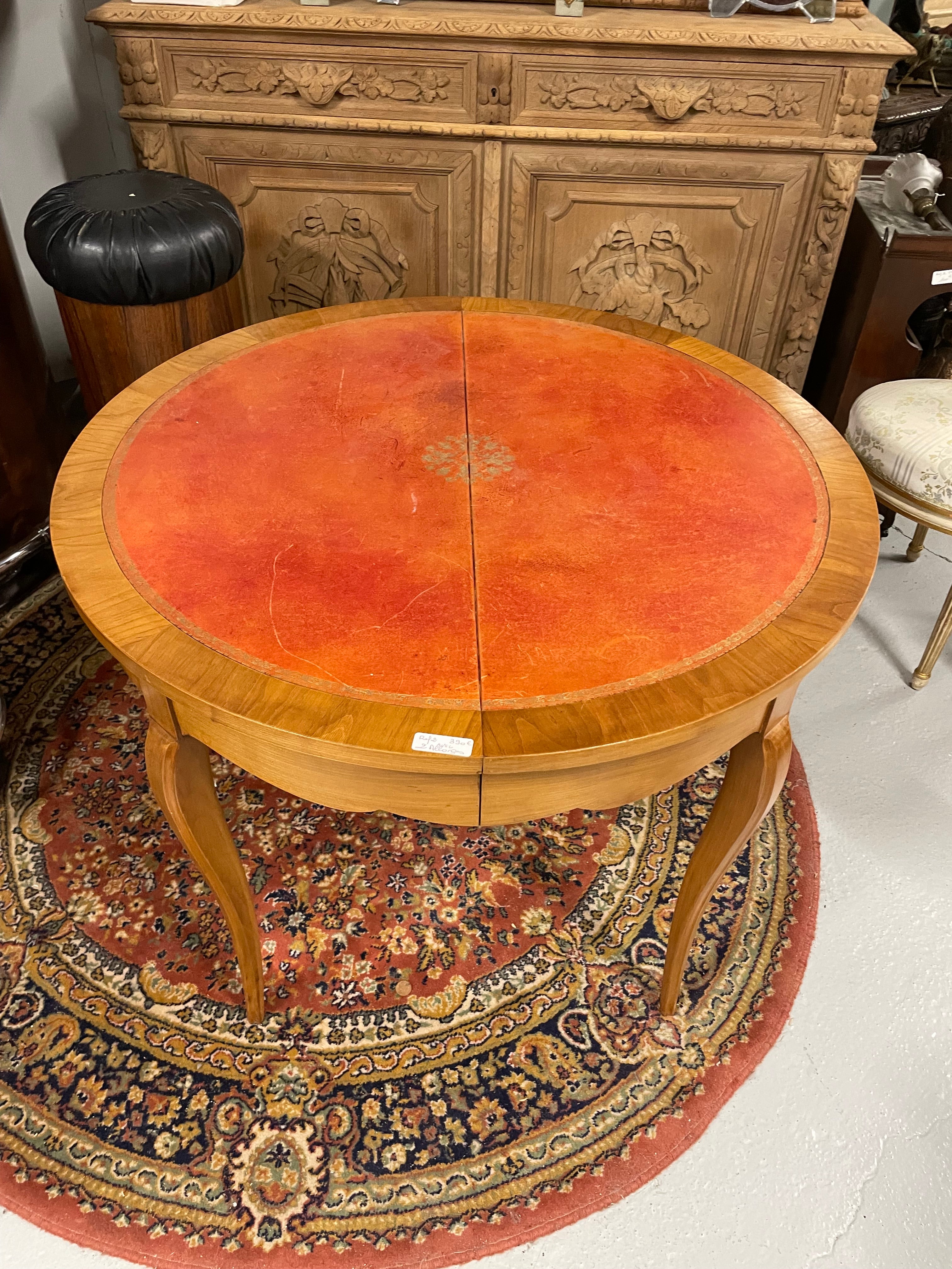 Table style Louis XV et deux allonges