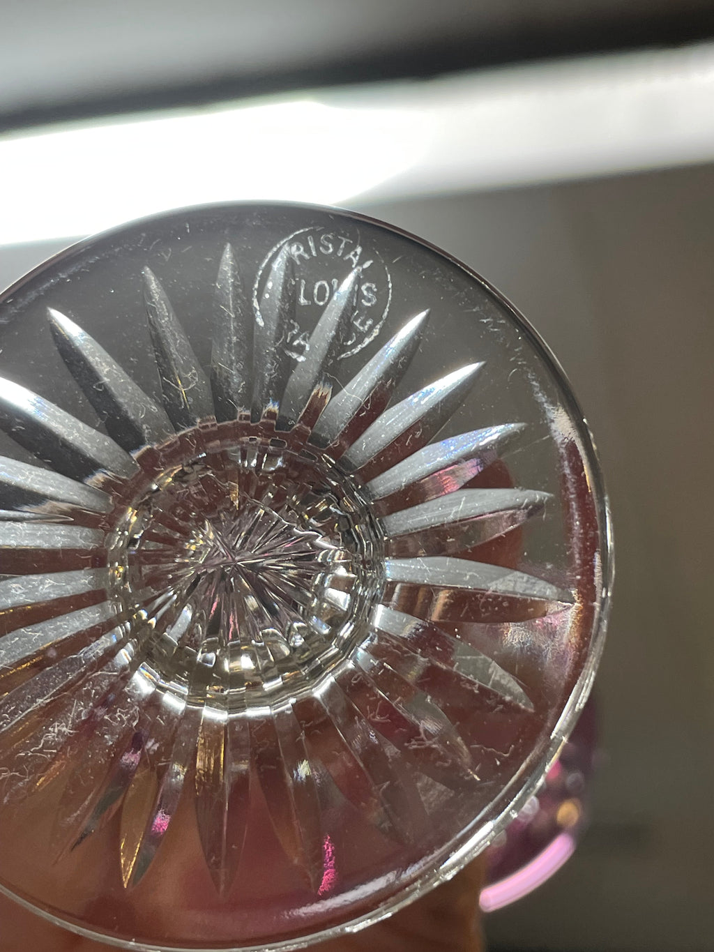 Vendus - 6 VERRES À LIQUEUR EN CRISTAL DE COULEUR SAINT LOUIS MODÈLE TOMMY H: 13,5