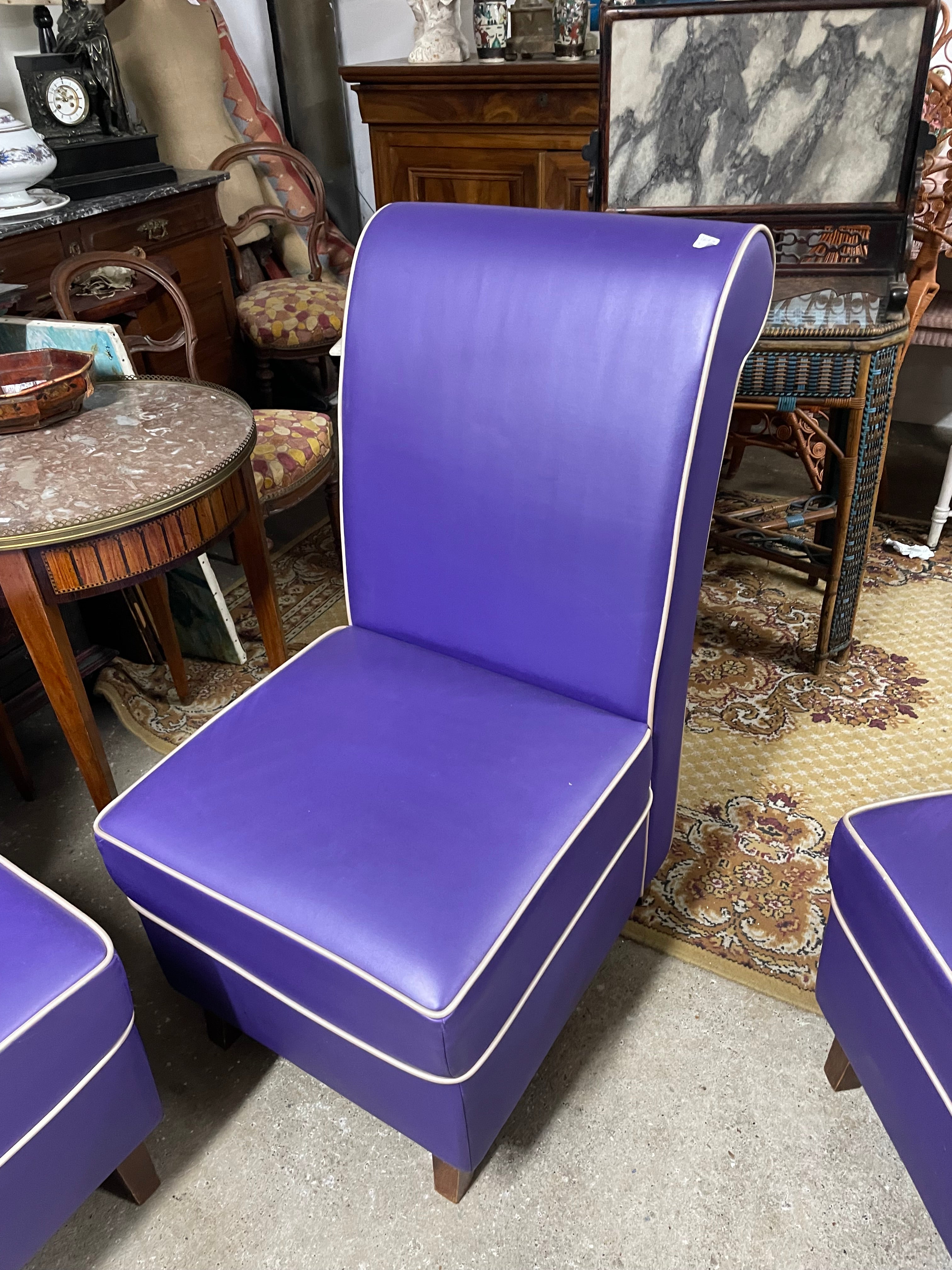 Fauteuils en Skaï violet confortables