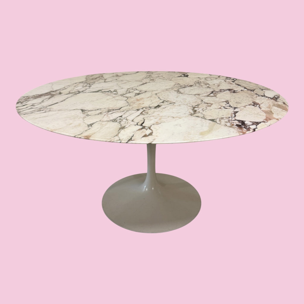 TABLE KNOLL EERO SAARINEN MODÈLE TULIPE EN MARBRE 137 CM