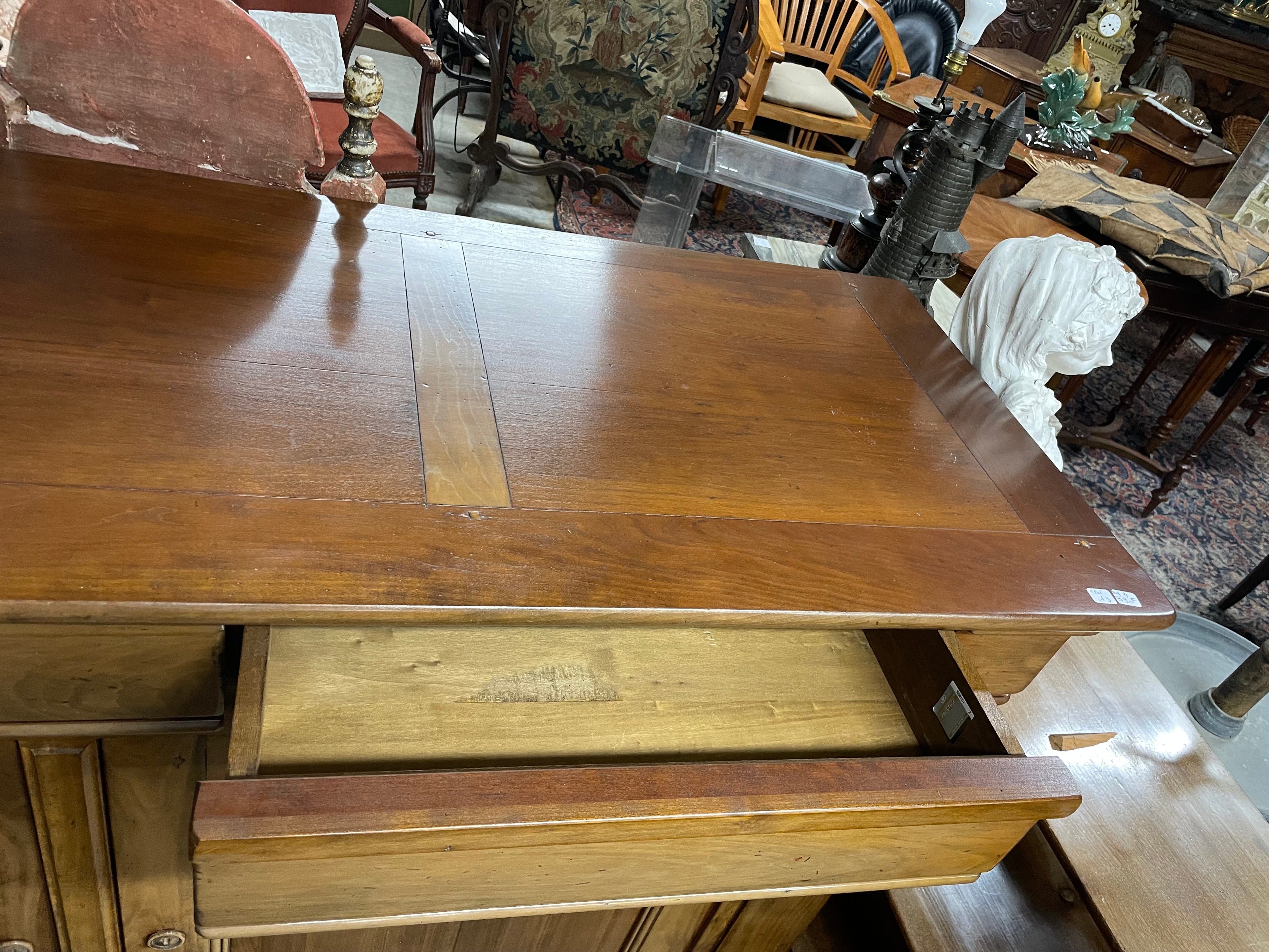 Buffet moderne merisier style Louis Philippe