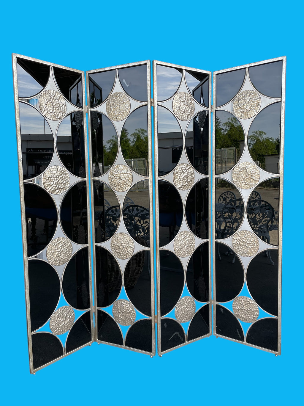 Grand paravent en verre et métal vers 1980
