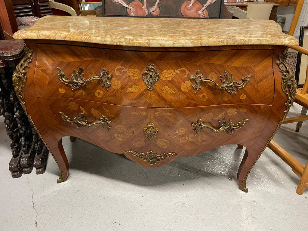 Commode style Louis XV en marqueterie et marbre