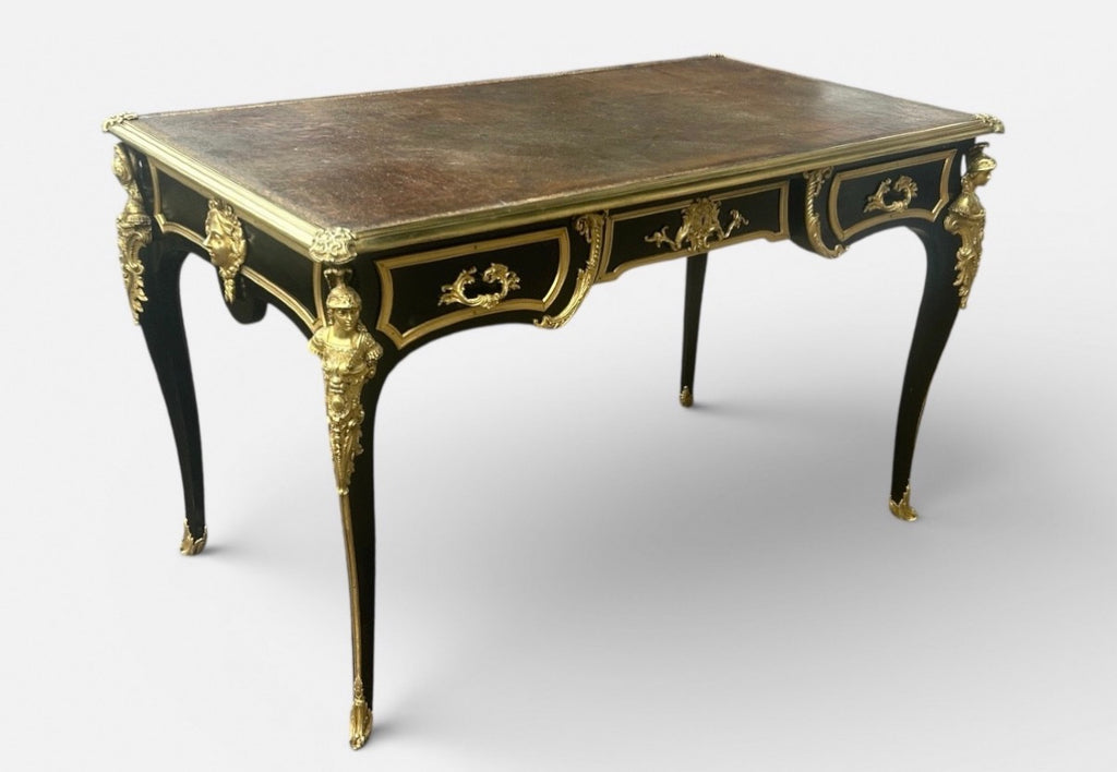BUREAU PLAT DE STYLE LOUIS XV LAQUÉ NOIR D’ÉPOQUE NAPOLÉON III