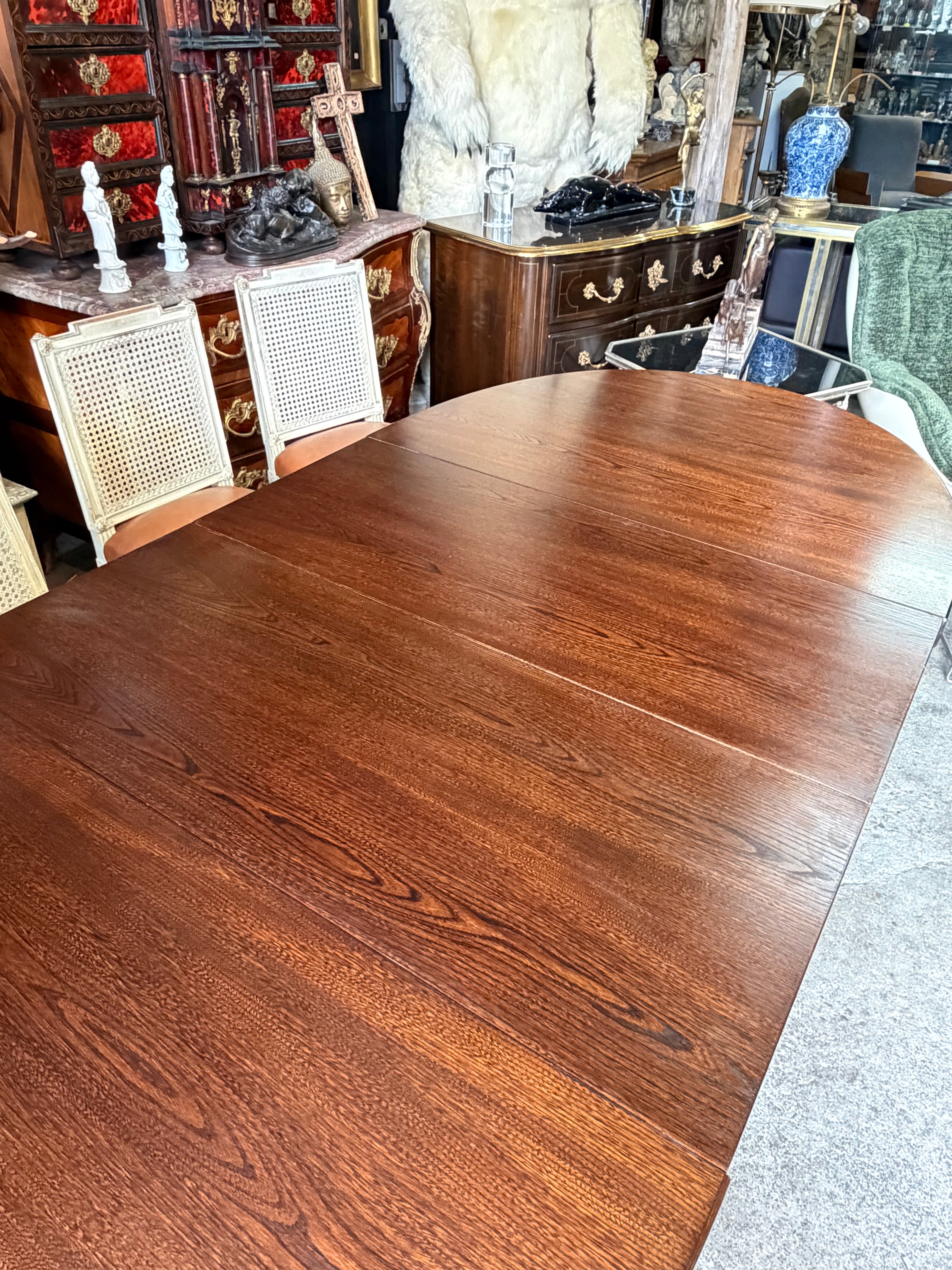 Grande table ovale Baumann circa 1960