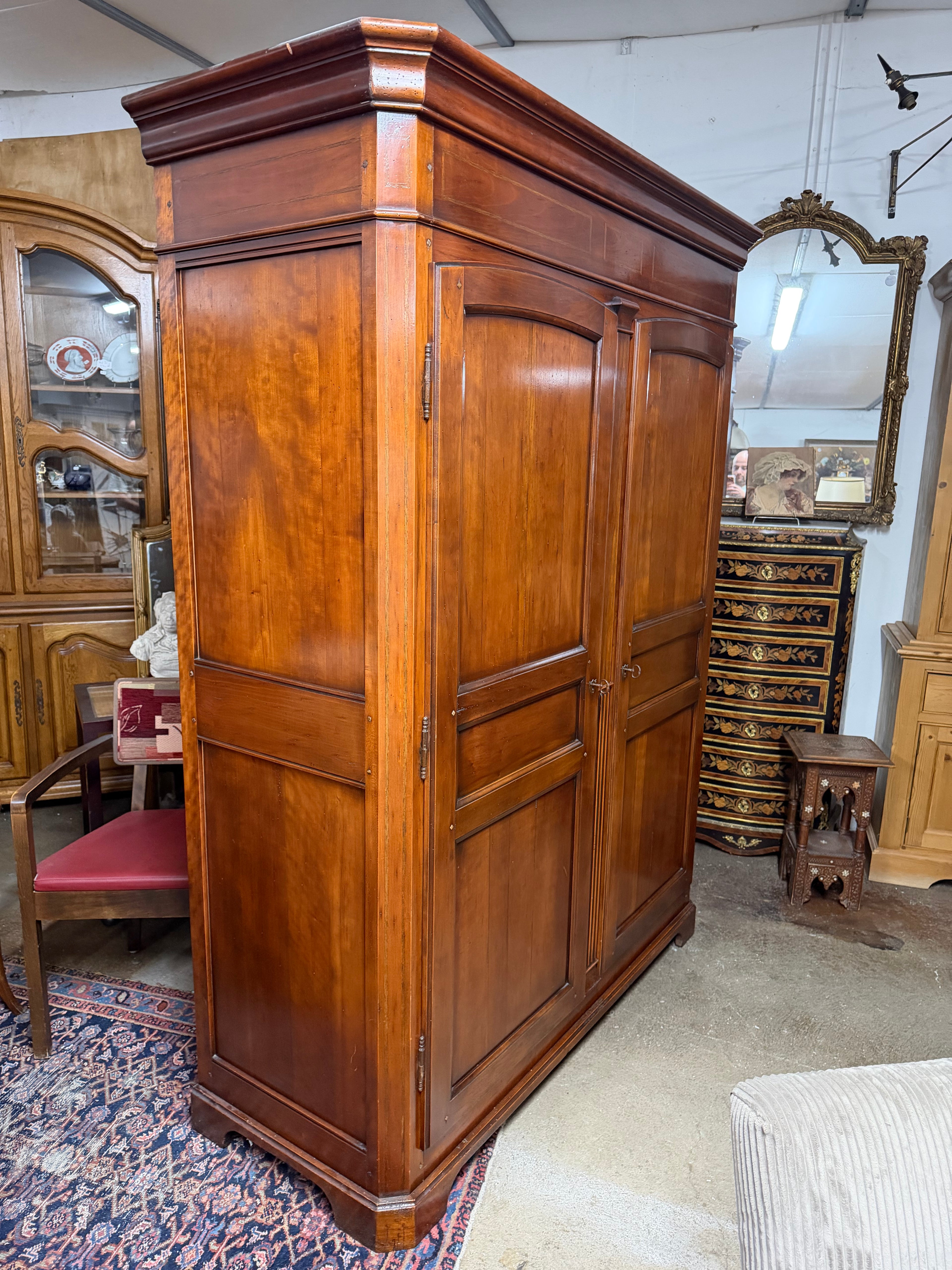 Armoire en merisier
