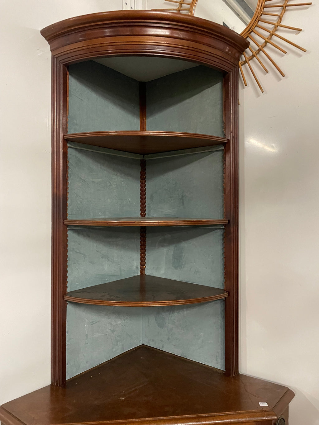 Encoignure style anglais 19ème