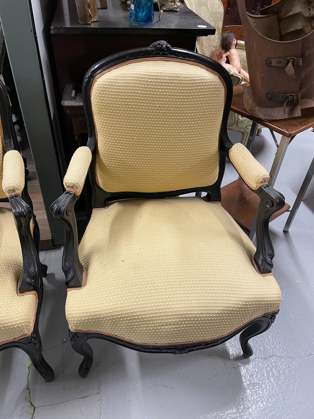 Paire fauteuils Louis XV