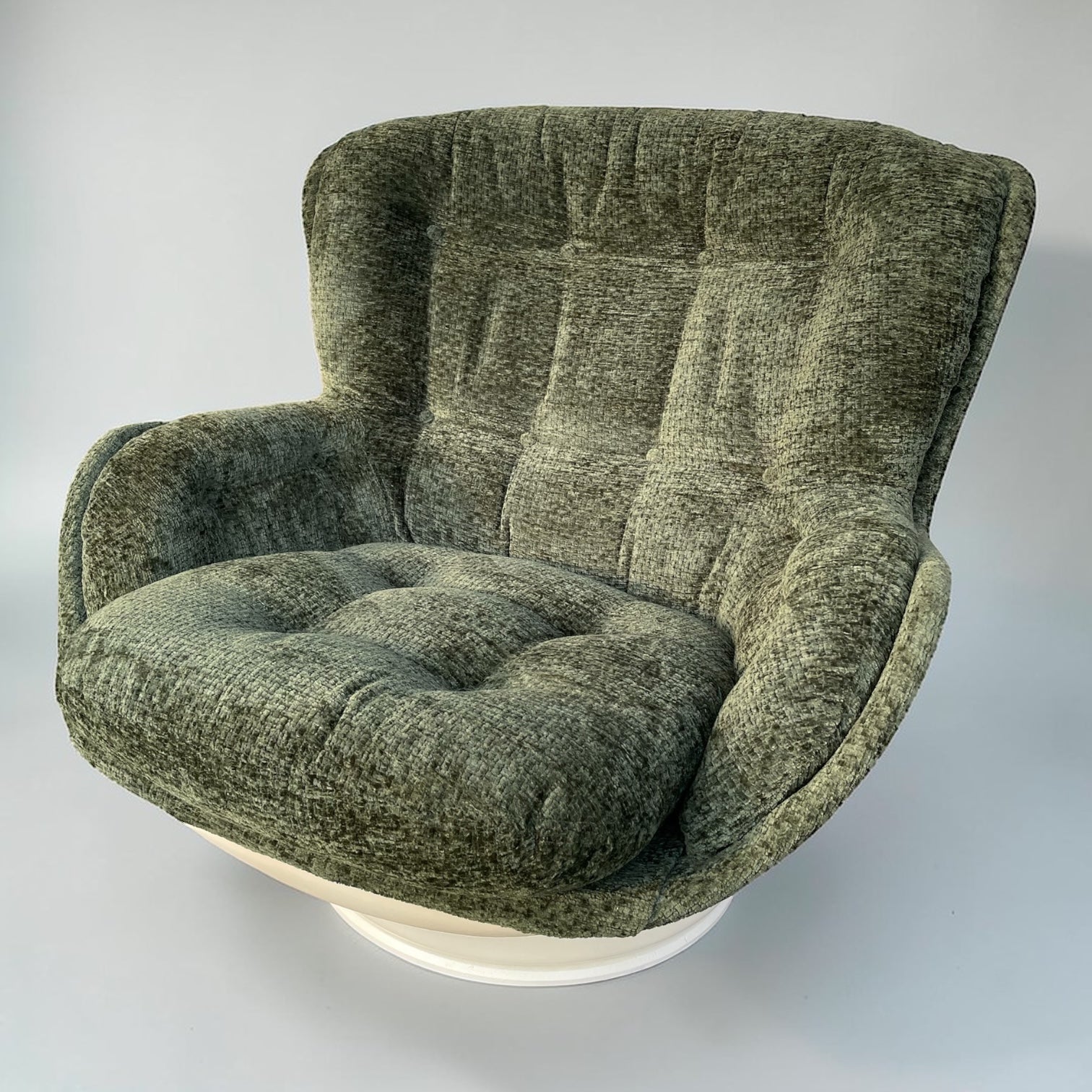 MICHEL CADESTIN - FAUTEUIL KARATÉ ÉDITION AIRBORNE CIRCA 1970