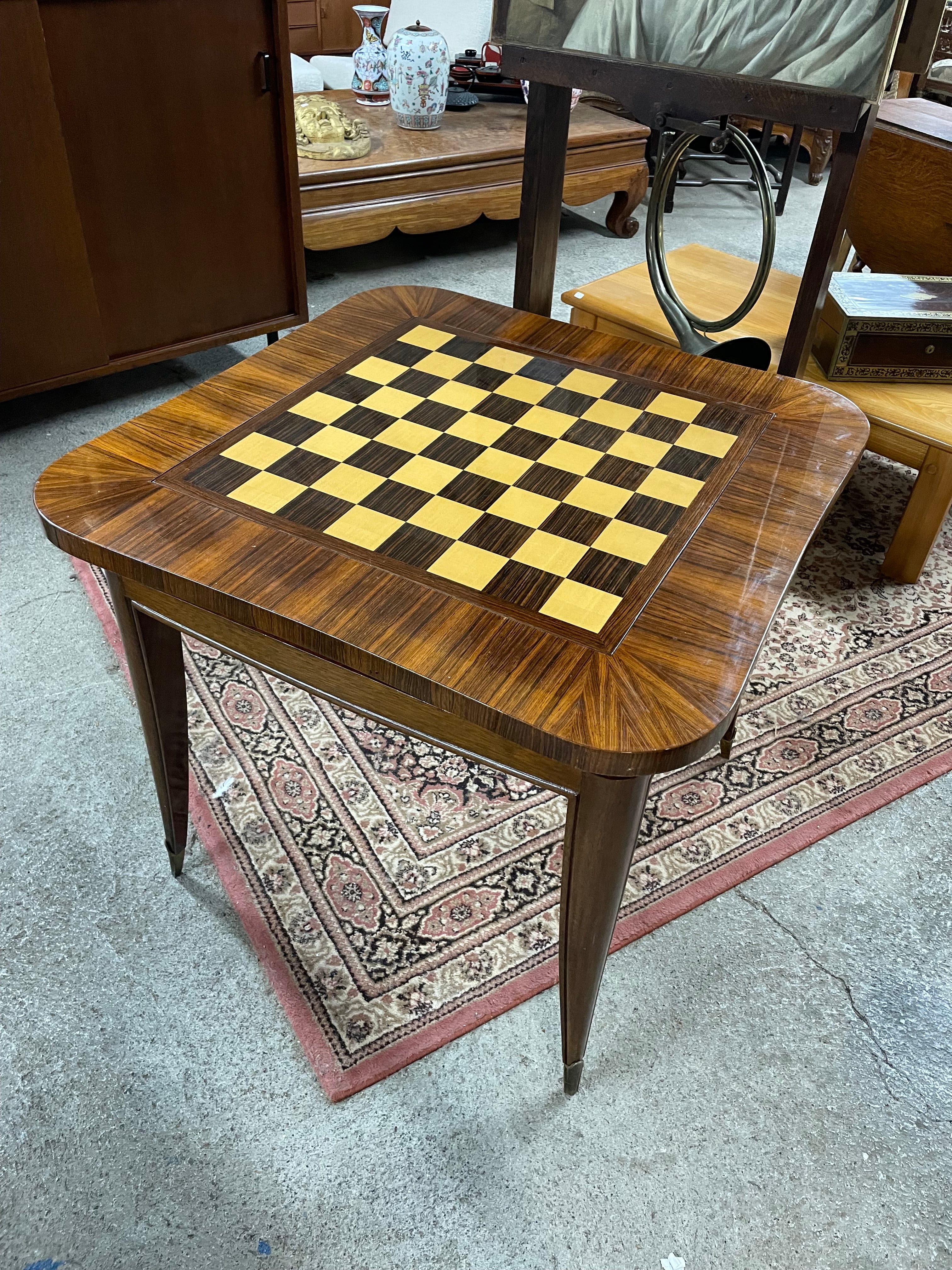 Table à jeux de style Art déco