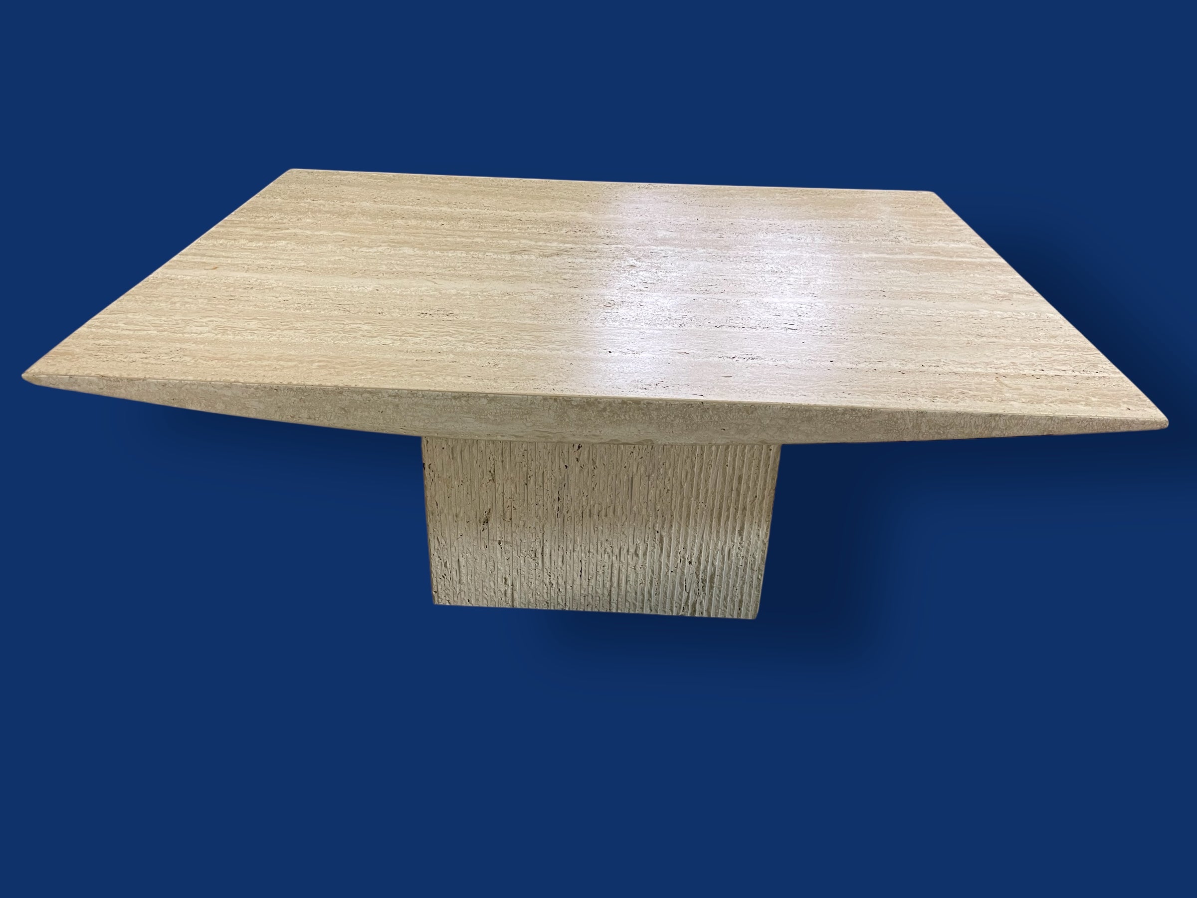 Table basse en travertin