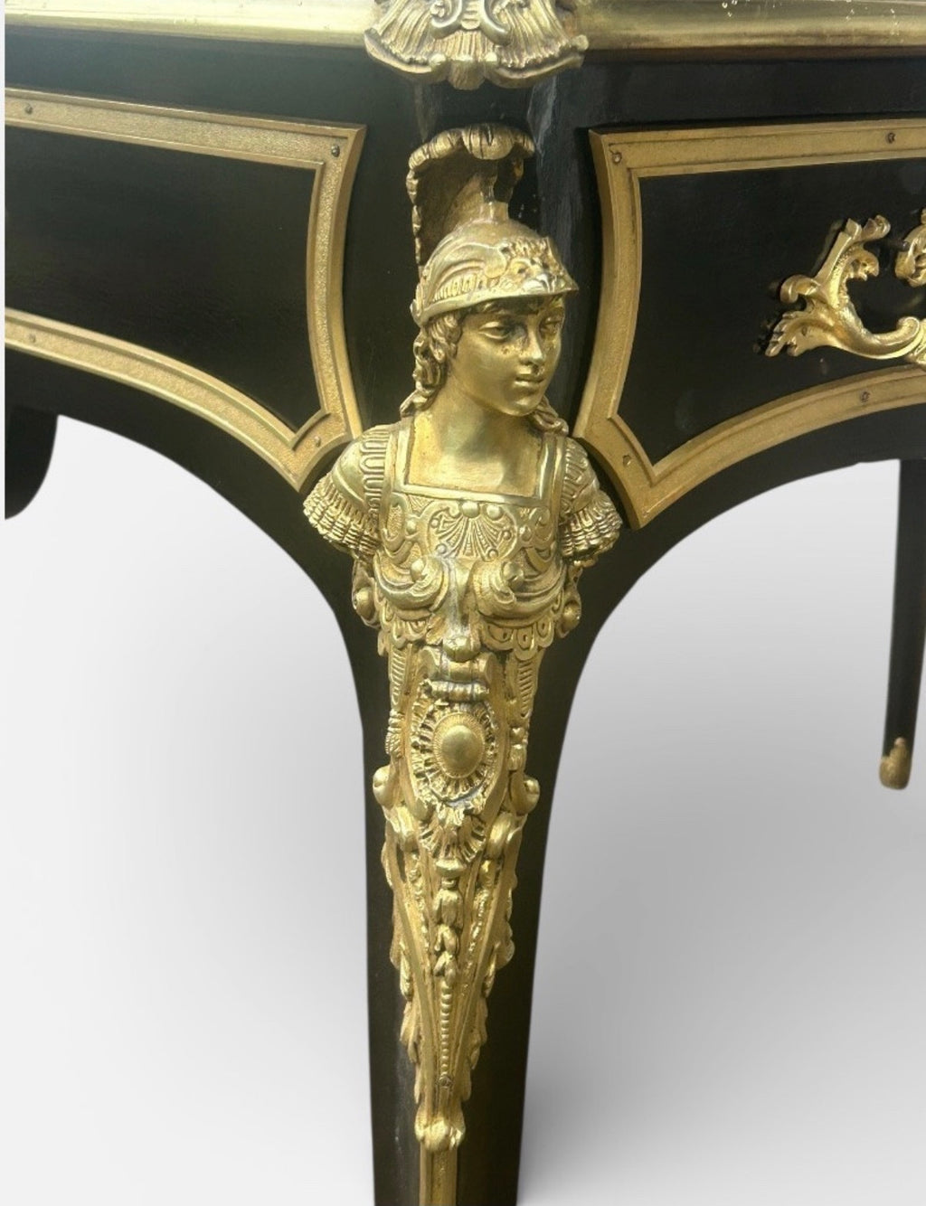 BUREAU PLAT DE STYLE LOUIS XV LAQUÉ NOIR D’ÉPOQUE NAPOLÉON III