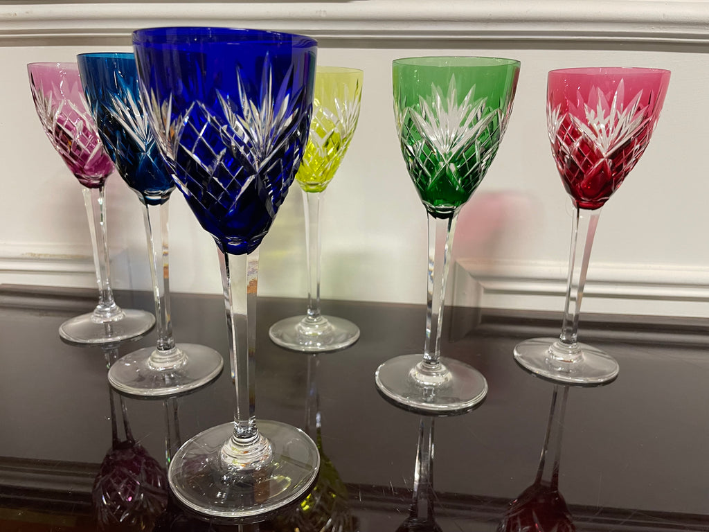 6 VERRES ROEMERS EN CRISTAL DE COULEUR SAINT LOUIS MODÈLE CHANTILLY H: 21,5