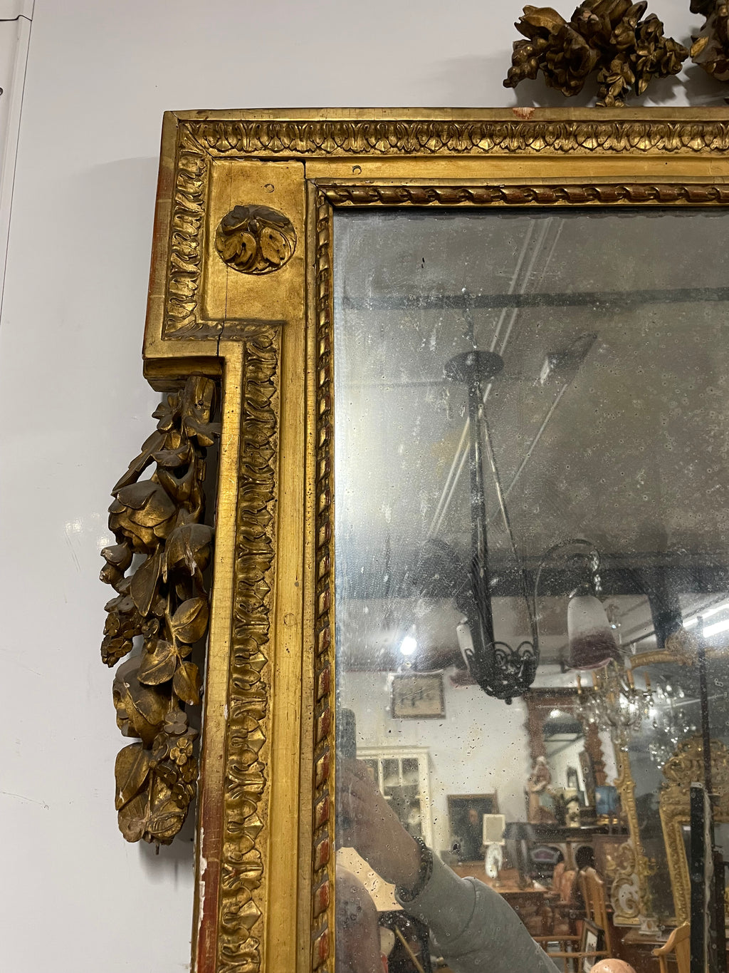 Miroir doré style Louis XVI