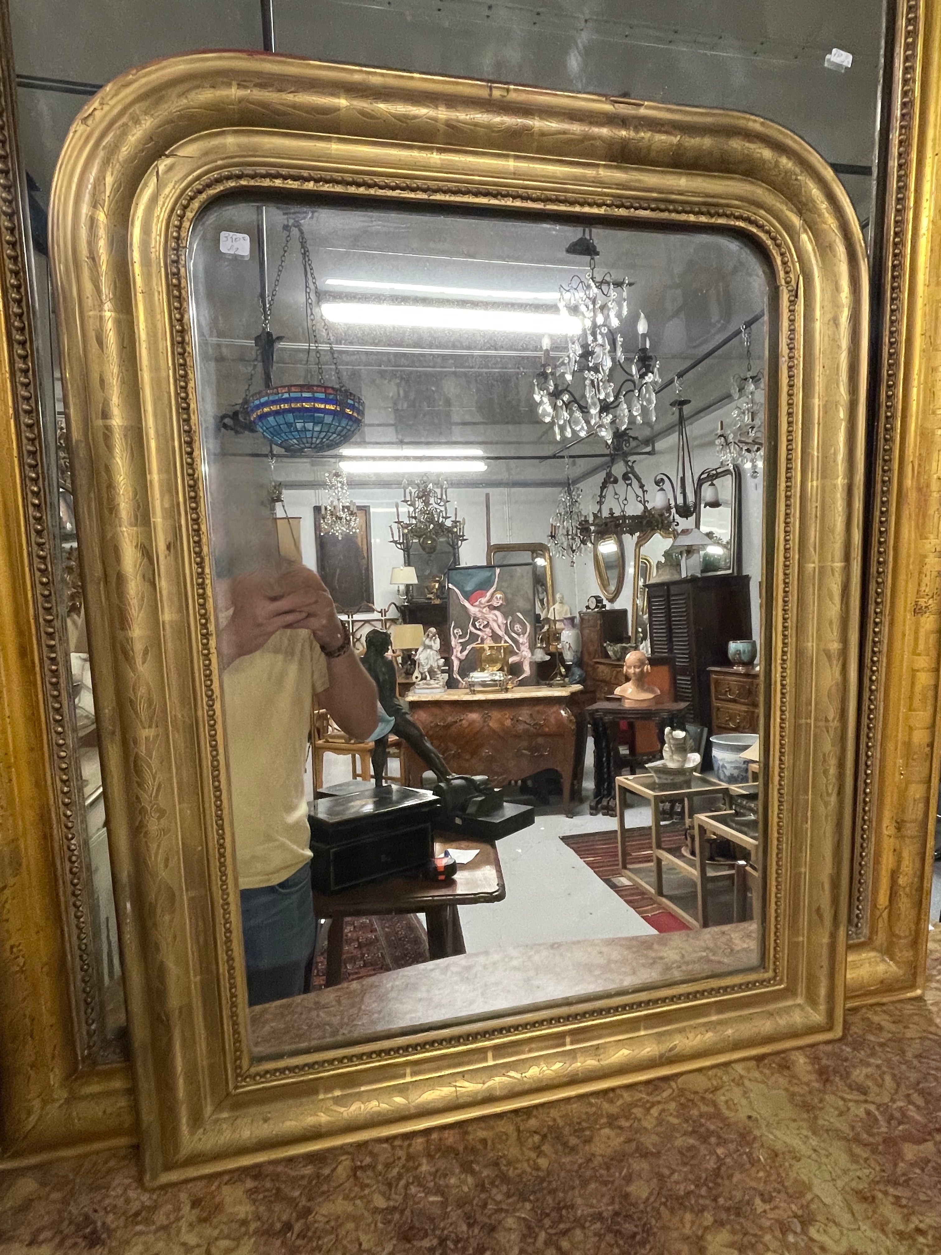 Petit miroir doré Louis Philippe