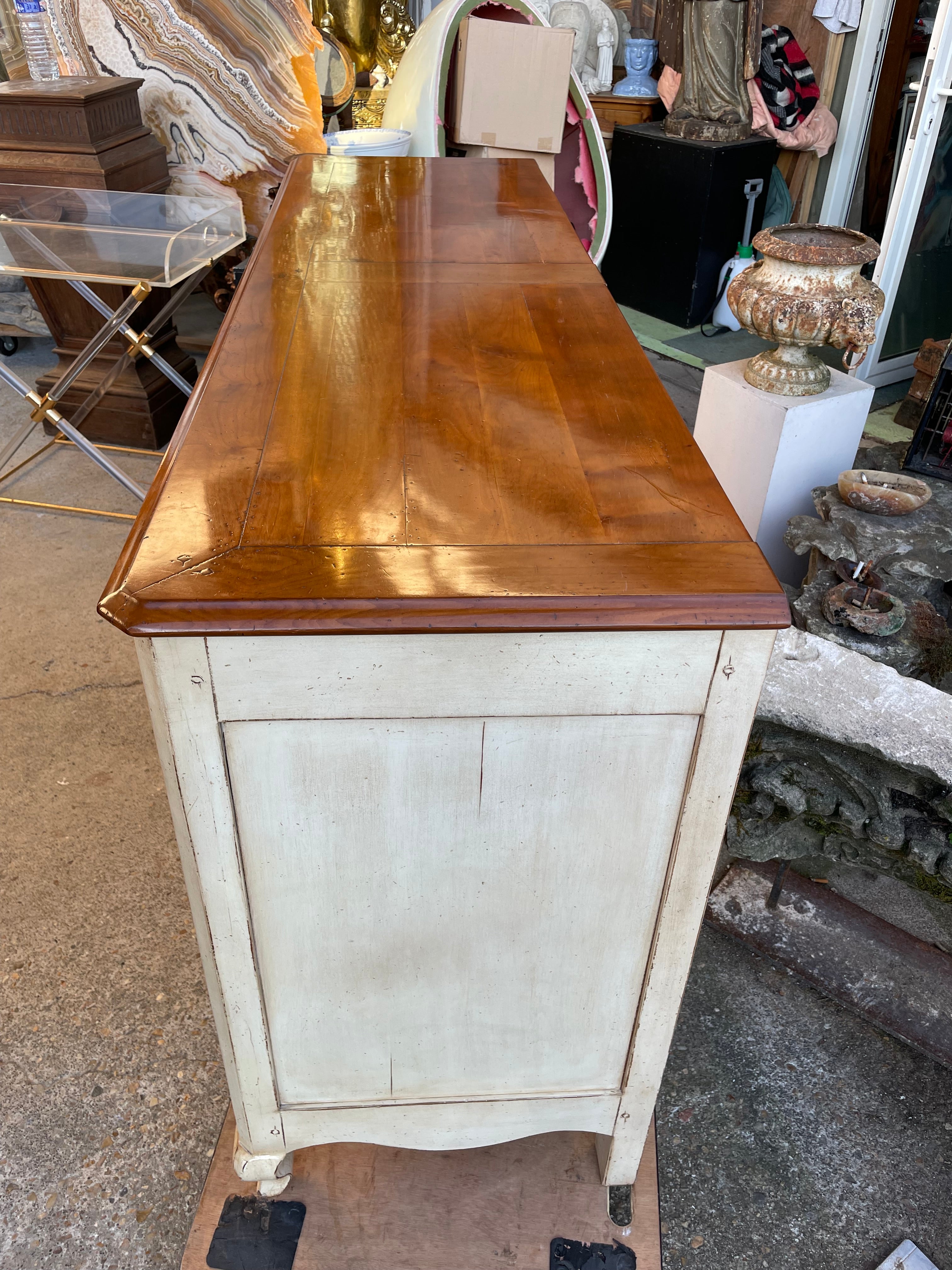 Buffet Tiffany en merisier style louis xv louis xvi bois patiné