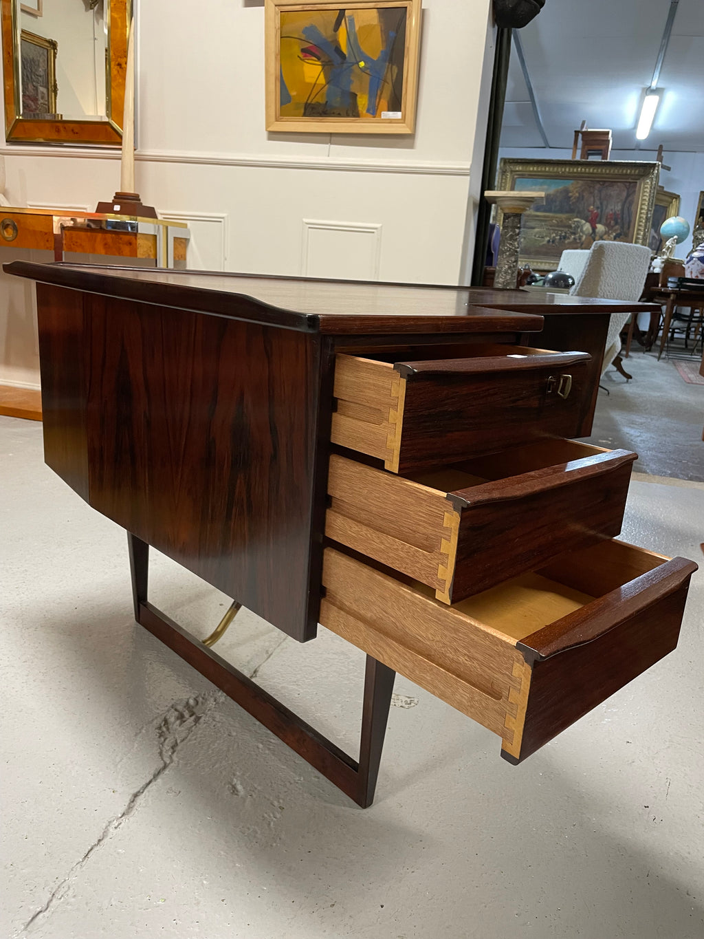 Bureau Boomerang par Peter Lovig Nielsen en Palissandre Danemark circa 1971