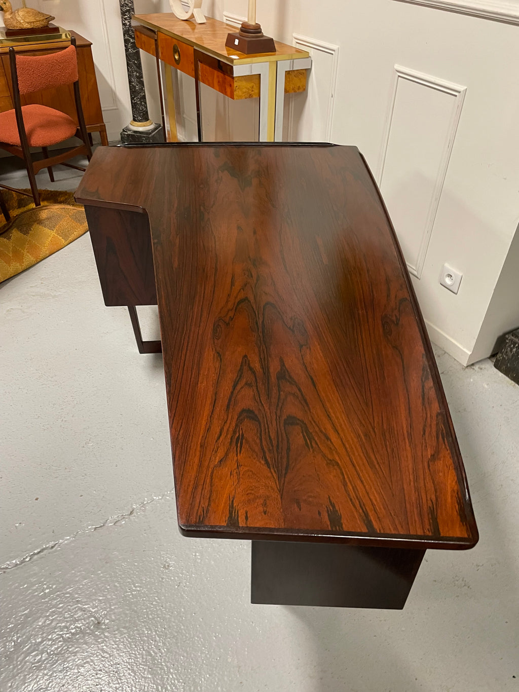 Bureau Boomerang par Peter Lovig Nielsen en Palissandre Danemark circa 1971